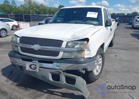 2003 Chevrolet Silverado 1500 Ls z USA, uszkodzony, nr VIN 2GCEC19V631156876